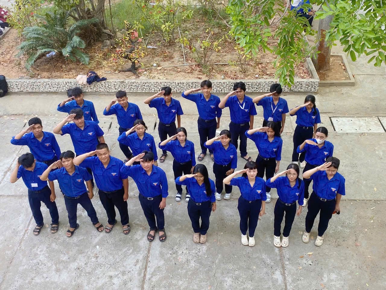 ky niem 26 3 THPT Tuy Phong 05